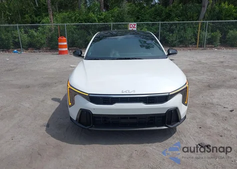 2025 Kia K4 Gt-Line Turbo z USA, uszkodzony, nr VIN 3KPFW4DC2SE068962